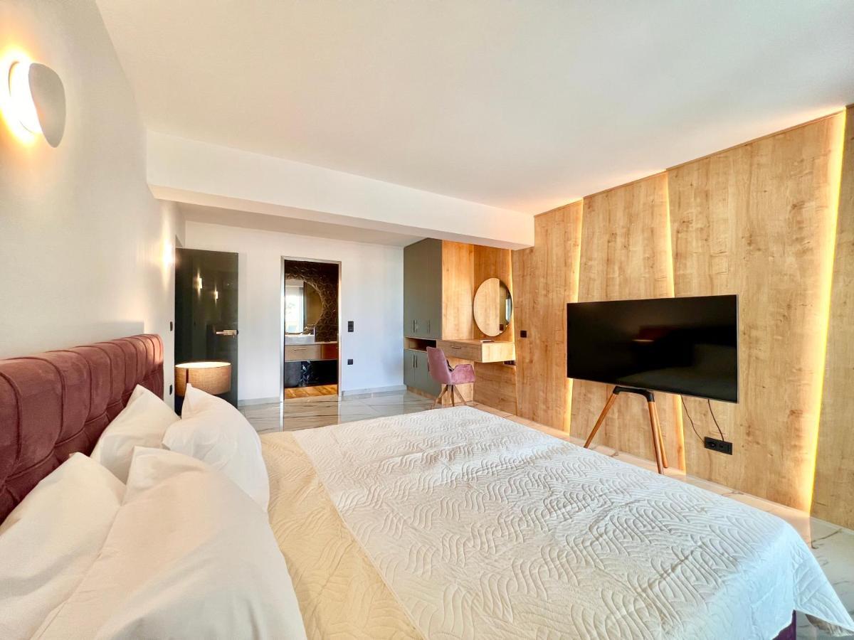 Luxury Villa Barbati Sun With Private Pool By Dadovillas Exterior foto